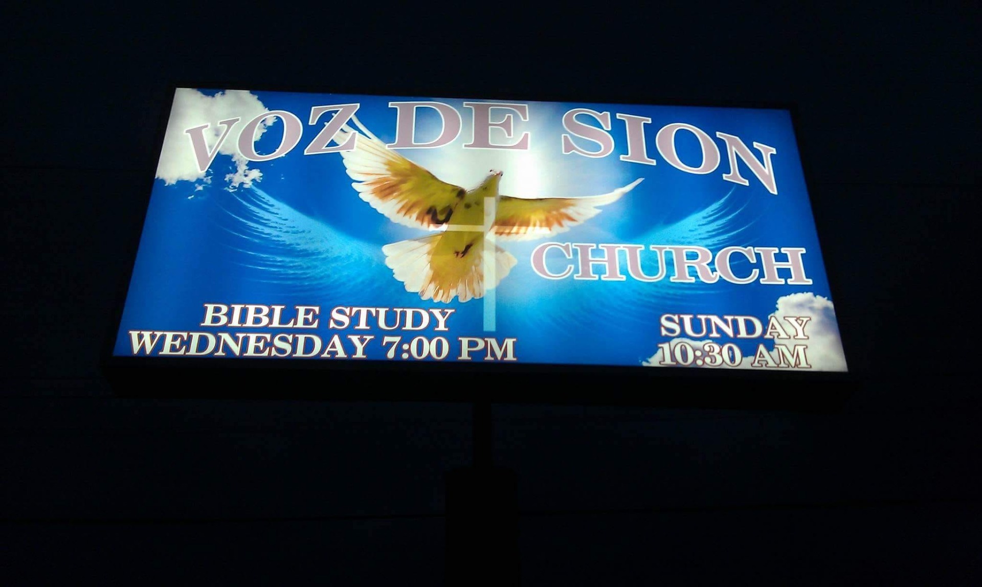 ANUNCIO FULL COLOR LUMINOSO C/POSTE.